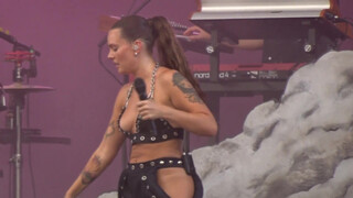 2. Tove Lo – Talking Body (Live) Paris, Rock en Seine 2023