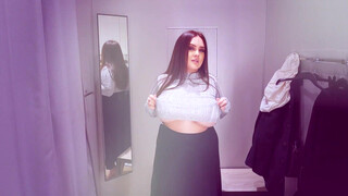 7. SPYCAM IN CHANGING ROOM ⚠️