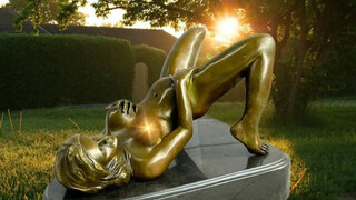 #Art Bronze Sculpture WomanNaked