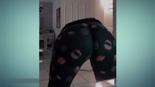 8. Twerking Compilation 1