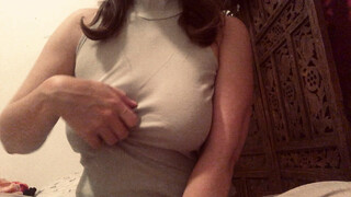 4. ASMR shirt scratching no bra