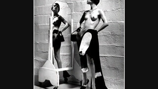 4. Helmut Newton – Art of Photography