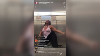 4. Peaches twerking in Walmart bathroom