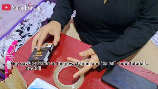 1. Creative makes a cellphone stand from used cardboard || salsa erawati || tutorial || creative