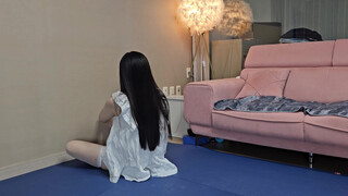 2. Yoga with Stockings ???? Couch Strech