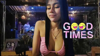 Party with beautiful thai girls #thailand #nightlife