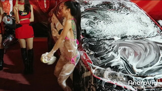 3. cute thai girl doing carwash ????