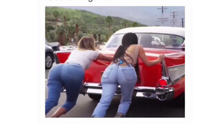 4. Kardashian & Jenner got some moves