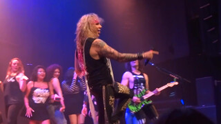8. Steel Panther – Anything Goes Live in Houston, Texas