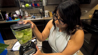 7. Making Cucumber water