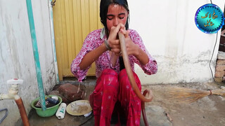 5. Uff Allah Garmi Sehan main Nahana Zoya Chohan | Village Life Style | Village Beauty | Rural Life