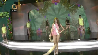 7. Miss Earth Venezuela 2017 Nip Slip hot !!