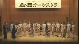 1. Naked Japanese Orchestra plays The Nutcracker march (Pyotr Tchaikovsky)
