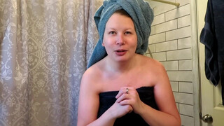 6. COME SHOWER WITH ME #1 | SHOWER ROUTINE FEMININE HYGIENE & WHAT HELPS MY ANXIETY