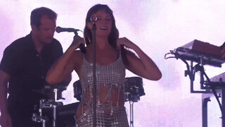 1. Tove Lo | Talking Body (Live Performance) Pinkpop 2023