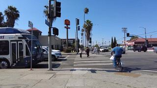 2. Exploring the Captivating Corners of Figueroa Street in Los Angeles | part 2 [4K]