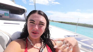 9. BAHAMAS VLOG PT. 2 | week in my life living on a boat