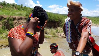 8. Ngithandana Nebhinca