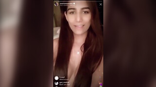 7. Poonam Pandey flashes her nipple on instagram live while naked in bed