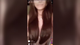 9. Poonam Pandey flashes her nipple on instagram live while naked in bed