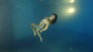 Julia, underwater fine nude art, evening shoot. Bali