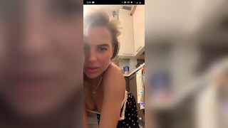 1. Bigo downblouse russian girl show tits