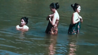 7. Skills life – Highland Girls bathe so lovely – Beautiful Asia