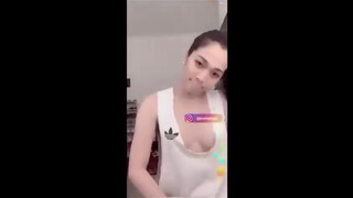 4. Sexy solo ASian hot dance Show Tits Nude live 2020