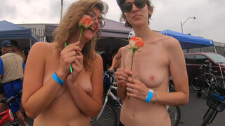 4. Poses with Roses. LA World Naked Bike Ride.