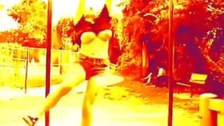 4. Nude//naked girl viral video