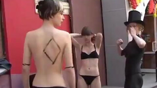 4. Naked Girls Body Art