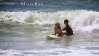 #Trueback Naked Girls Go Surfing