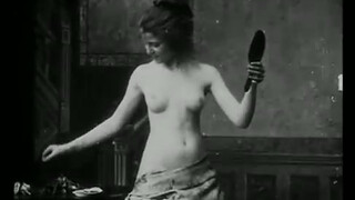 5. 1905 La coiffeuse, woman doing her hair