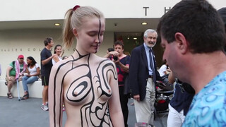 2. BODY PAINTING : CHARMING