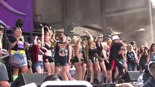 5. Steel Panther 17 Girls in a Row 7-15-2017 Chicago Open Air 17 Bridgeview, IL