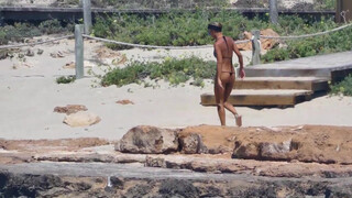 5. Happy naked sunbathers in Spain