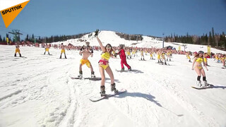 5. 1498 Snowboarders in Bikinis Set New Record for Russia