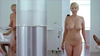 5. chicas desnudas  campaña publicitaria al desnudo