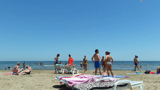 4. Une minute à la plage de Valencia