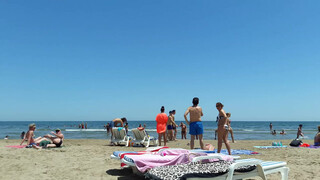 2. Une minute à la plage de Valencia