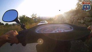 10. chiringuito y playa – Ruta de verano en moto – 49cc