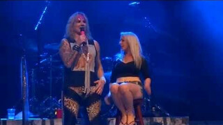 Steel Panther – Girl From Oklahoma Live in Houston, Texas