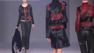 1. “Sonia Rykiel” Autumn Winter 2001 2002 Milan 3 of 4 Pret a Porter Woman by FashionChannel