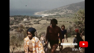 1. 1973 : Le monokini sauvage envahit les plages | Archive INA