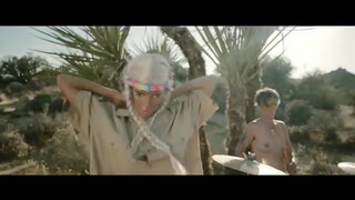 5. Peaches – Rub (Uncensored Music Video)