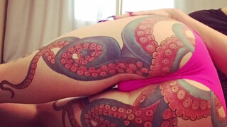 7. Top 10 Vaniga Tattoo in the World 2017 [Part 3] – Sexy Tattoo for Female