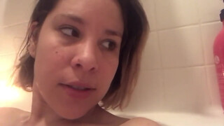 8. Bath Time Chat (DELETED VIDEO) – DJ LA MOON (2/3)