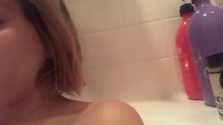 9. Bath Time Chat (DELETED VIDEO) – DJ LA MOON (2/3)