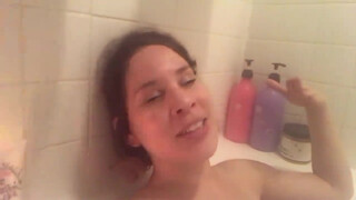 8. Bath Time Chat (DELETED VIDEO) – DJ LA MOON (3/3)