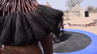 7. Himba.ヒンバ族とトランポリン跳んでみた。(NAMIBIA)